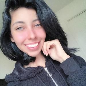 Meet your Posher, Moraima